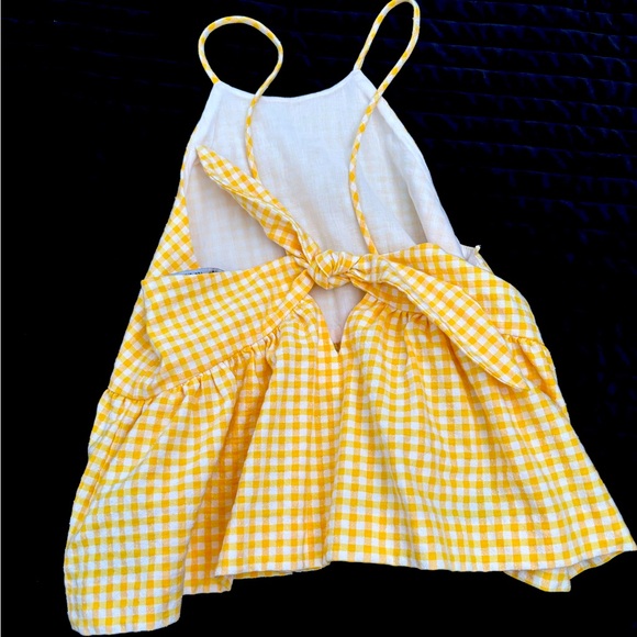 Yellow back knot summer top - Picture 1 of 3